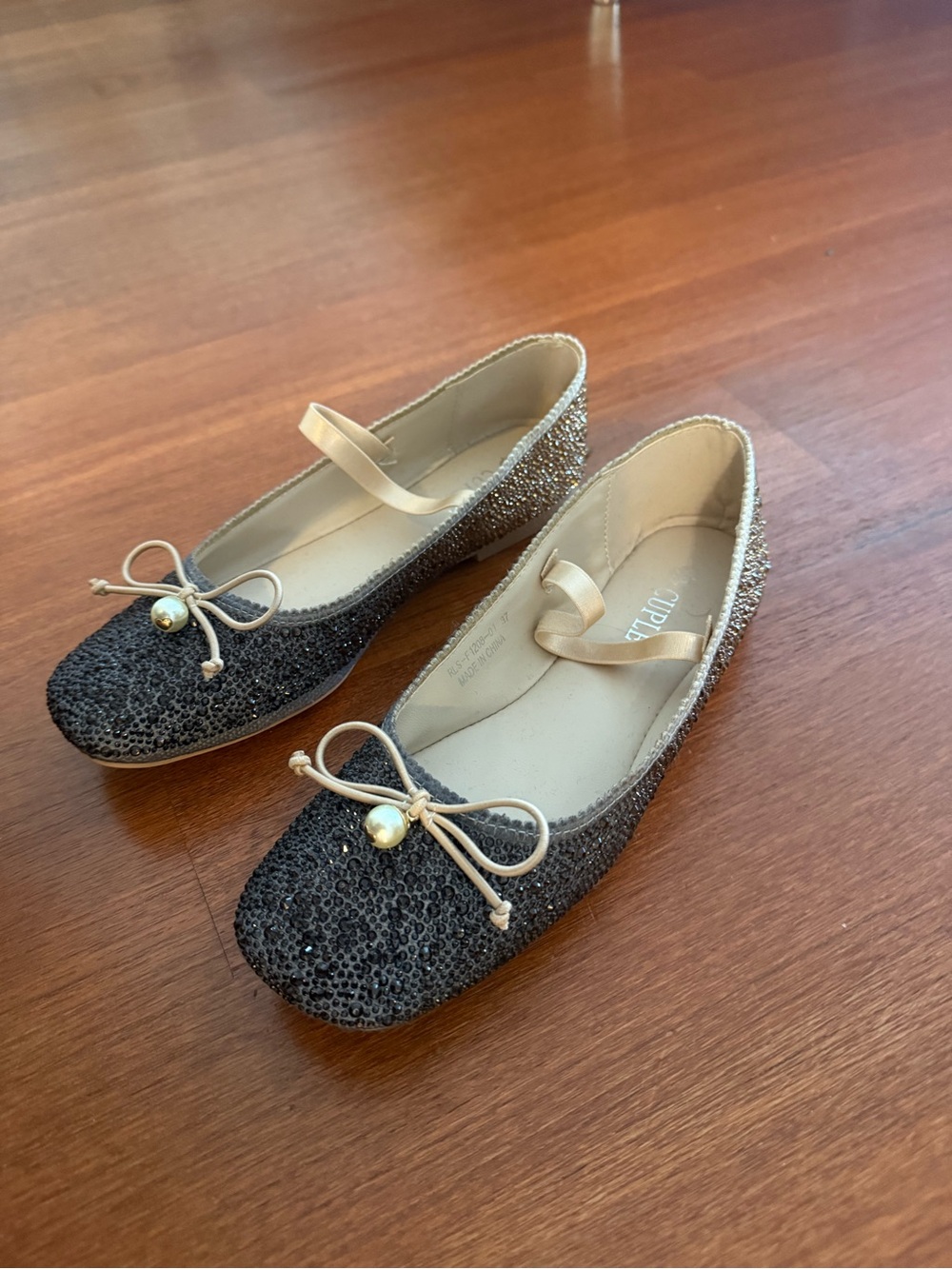 Embellished Black Ballet Flats with Cream Bow